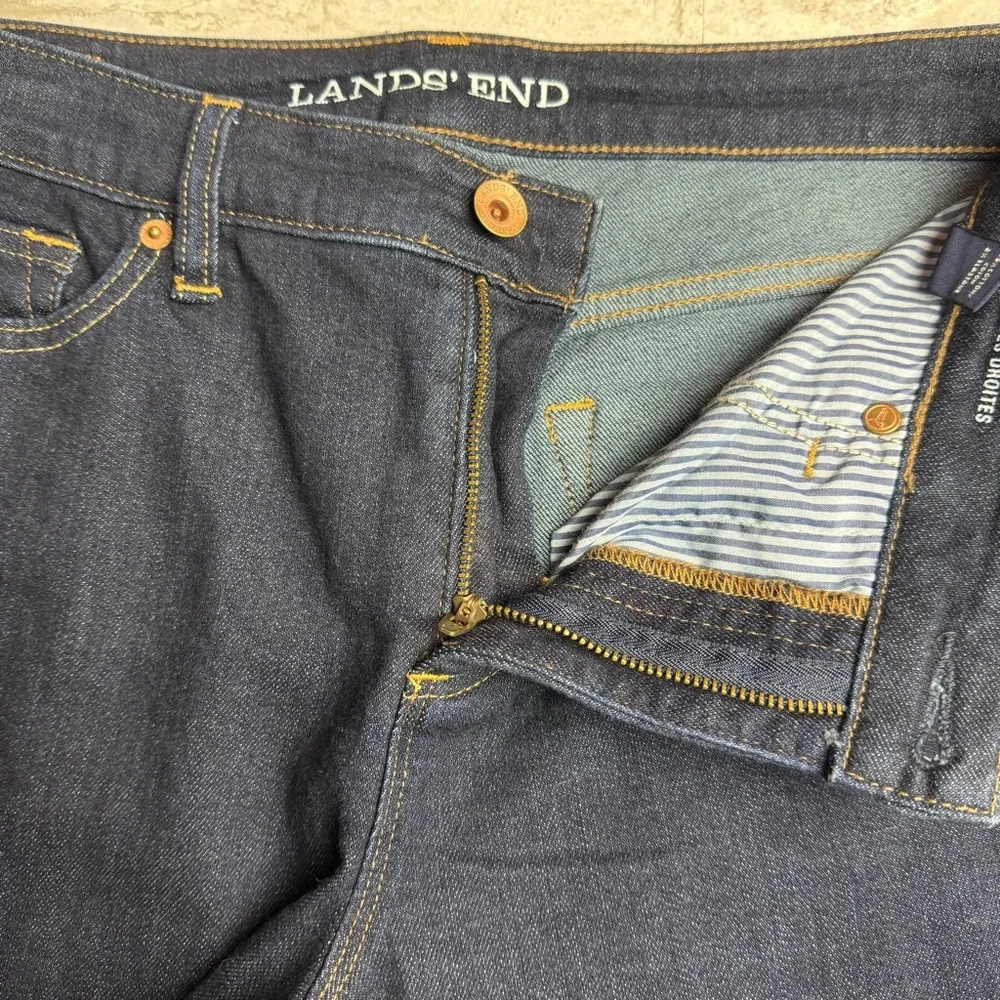 Lands' End Jeans 8 Blue Dark Wash Straight Leg Fit 2 Stretch Denim NEW NWOT😍 - Picture 4 of 13